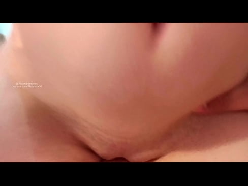 ❤️ Spanie w pokoju mojej siostry i tak się obudziłem ️ Porno at us ❌️