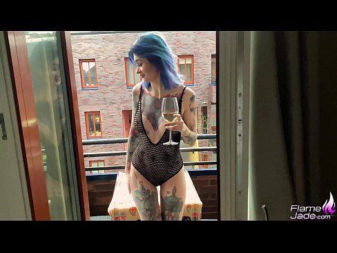 ❤️ Ogromna dziewczyna ssąca i pieprzy się namiętnie pod gołym niebem ️ Porno at us ❌️